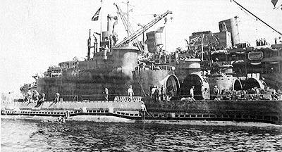 Japanese carrier subs alongside USS Proteus