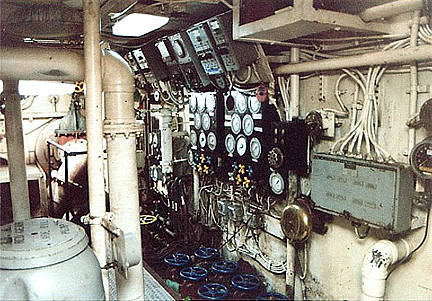 Proteus AS-19 engine room